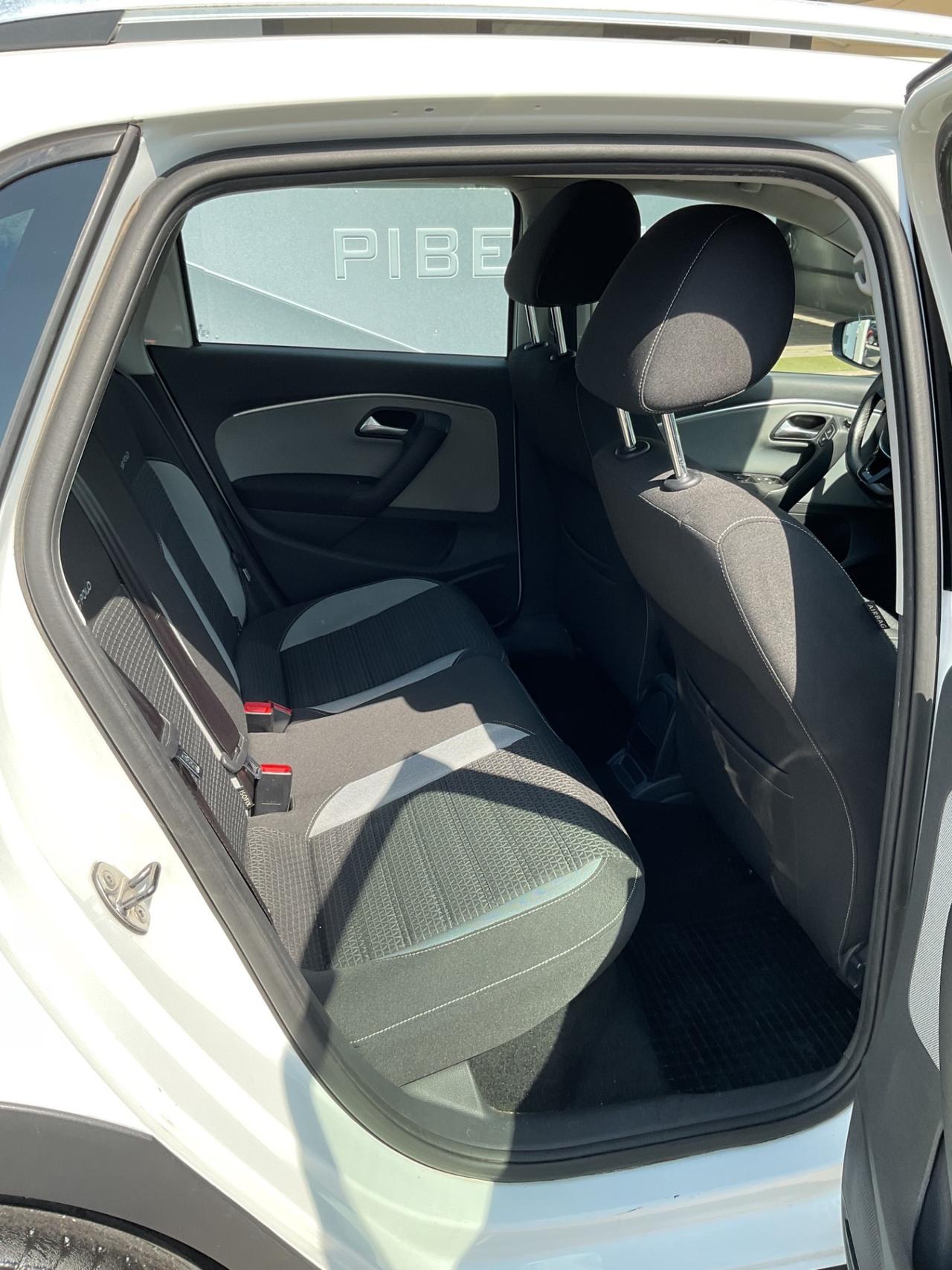 Volkswagen Polo Cross 1.4 TDI 90 CV DSG 5p.
