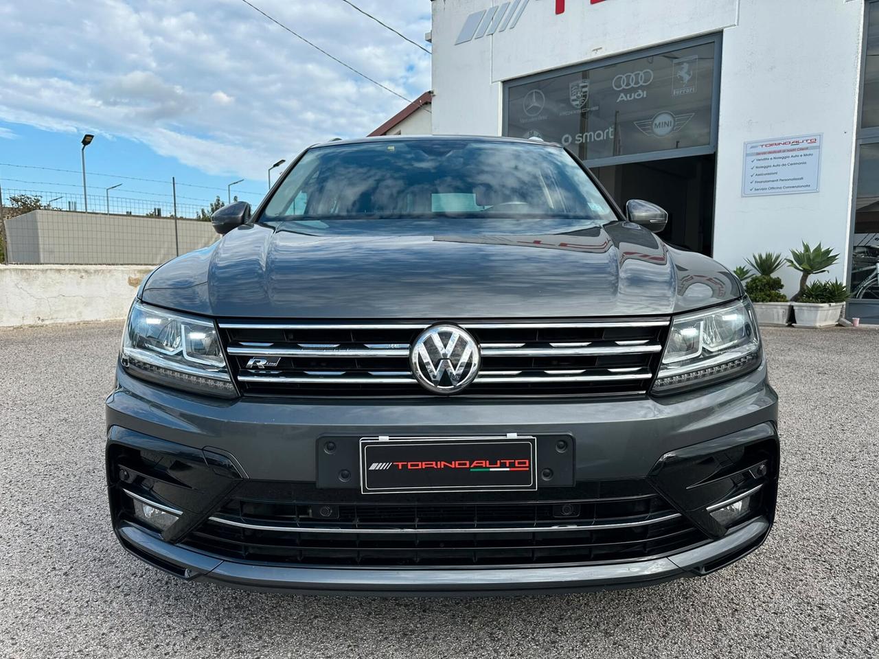 Volkswagen Tiguan 1.6 TDI Sport RLine