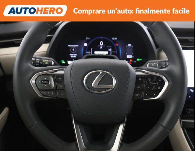 LEXUS LBX Hybrid Elegant