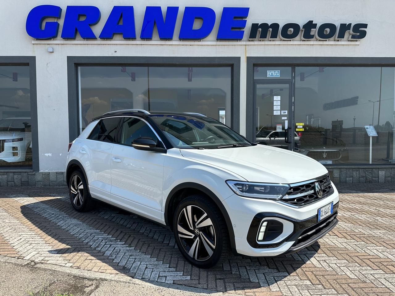 Volkswagen T-Roc 2.0 TDI SCR 150 CV DSG R-Line *NO VINCOLI*