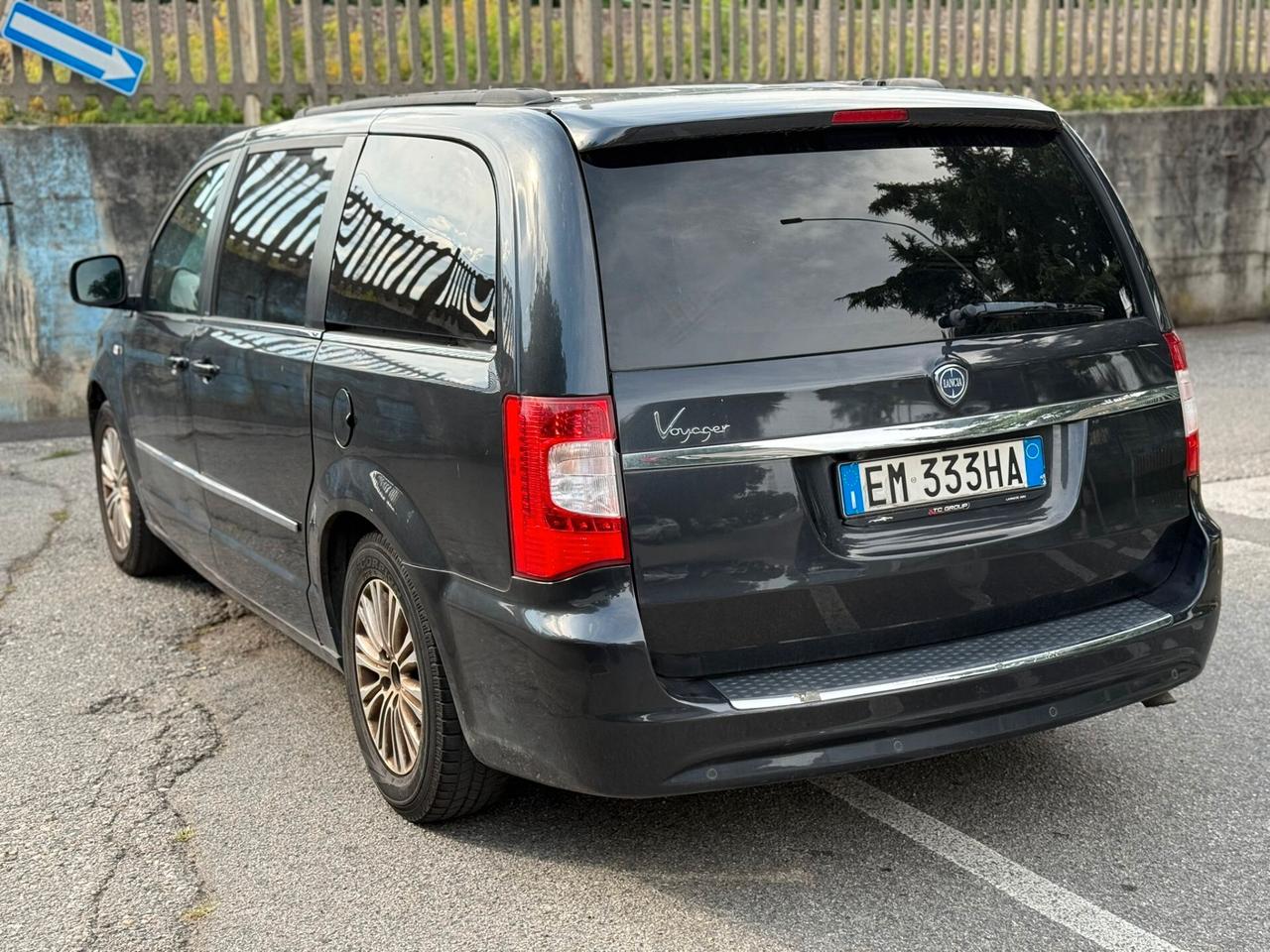Lancia Voyager 2.8 Turbodiesel Platinum 163 CV