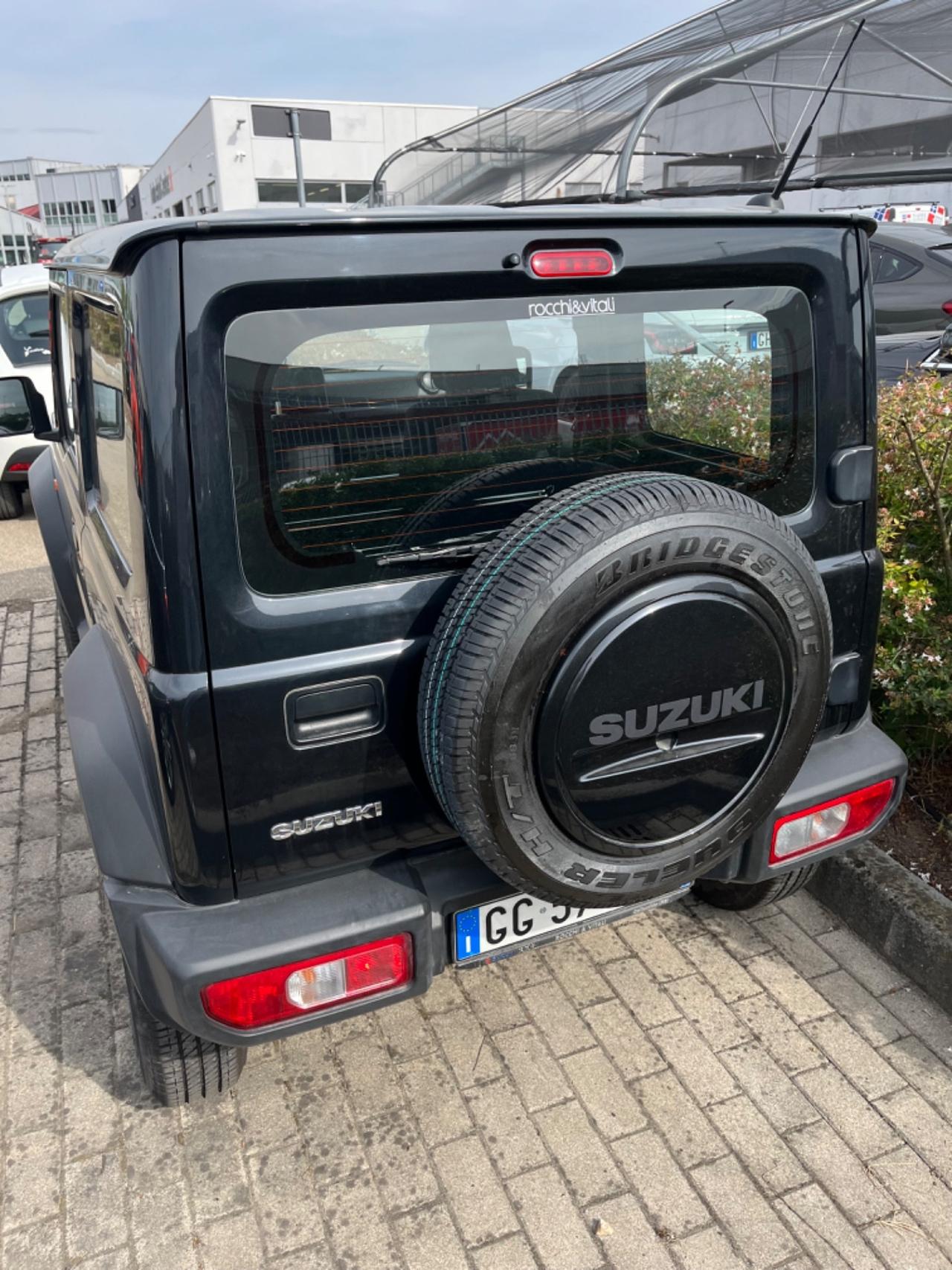 Suzuki Jimny 1.5 5MT PRO (N1)