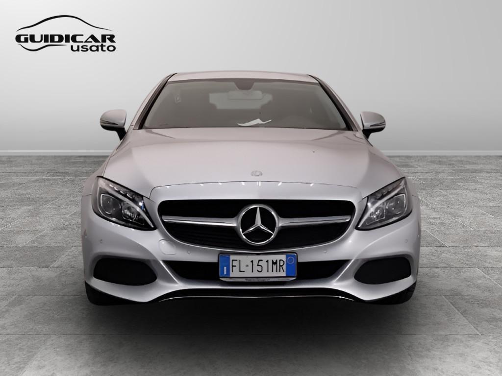Mercedes-Benz Classe C-C205 2016 Coupe - C Coupe 220 d Premium 4matic auto