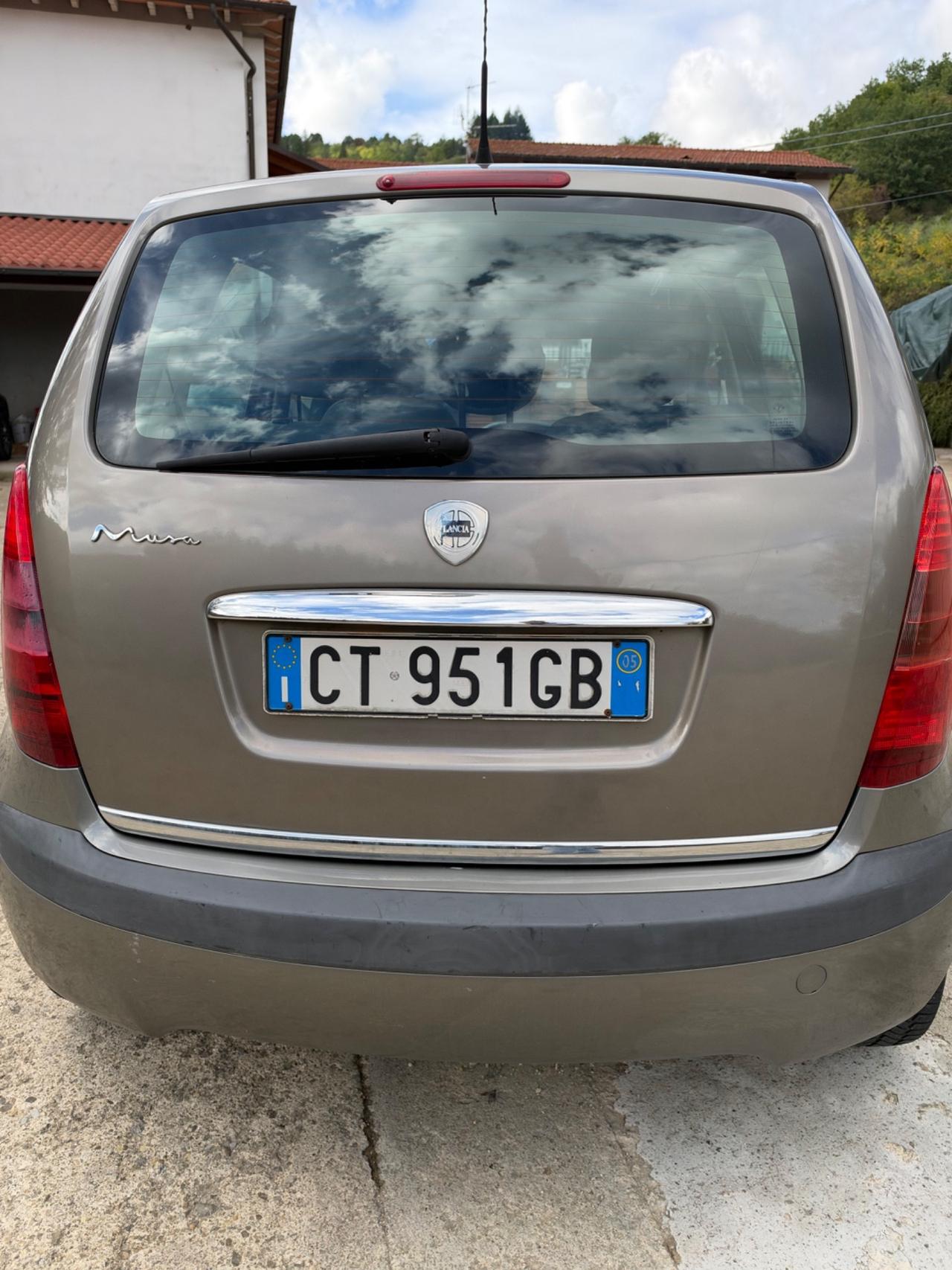 Lancia MUSA 1.4 16V Oro