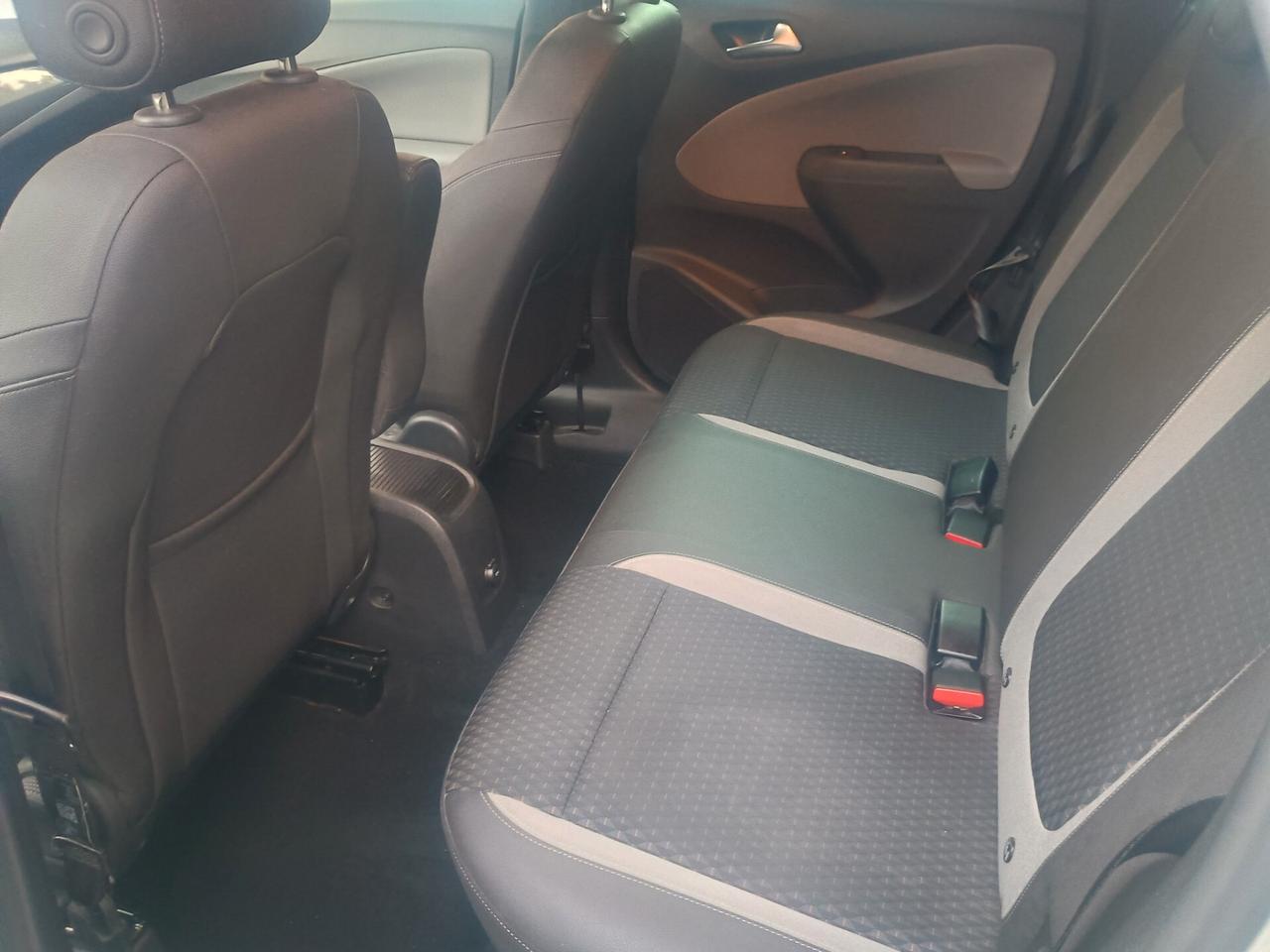 Opel Crossland X 1.6 ECOTEC D 8V Start&Stop Ultimate