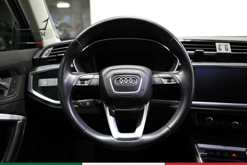 Audi Q3 Sportback 35 2.0 tdi s-tronic