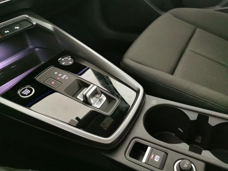 Audi A3 Sportback 30 1.5 g-tron Business s-tronic
