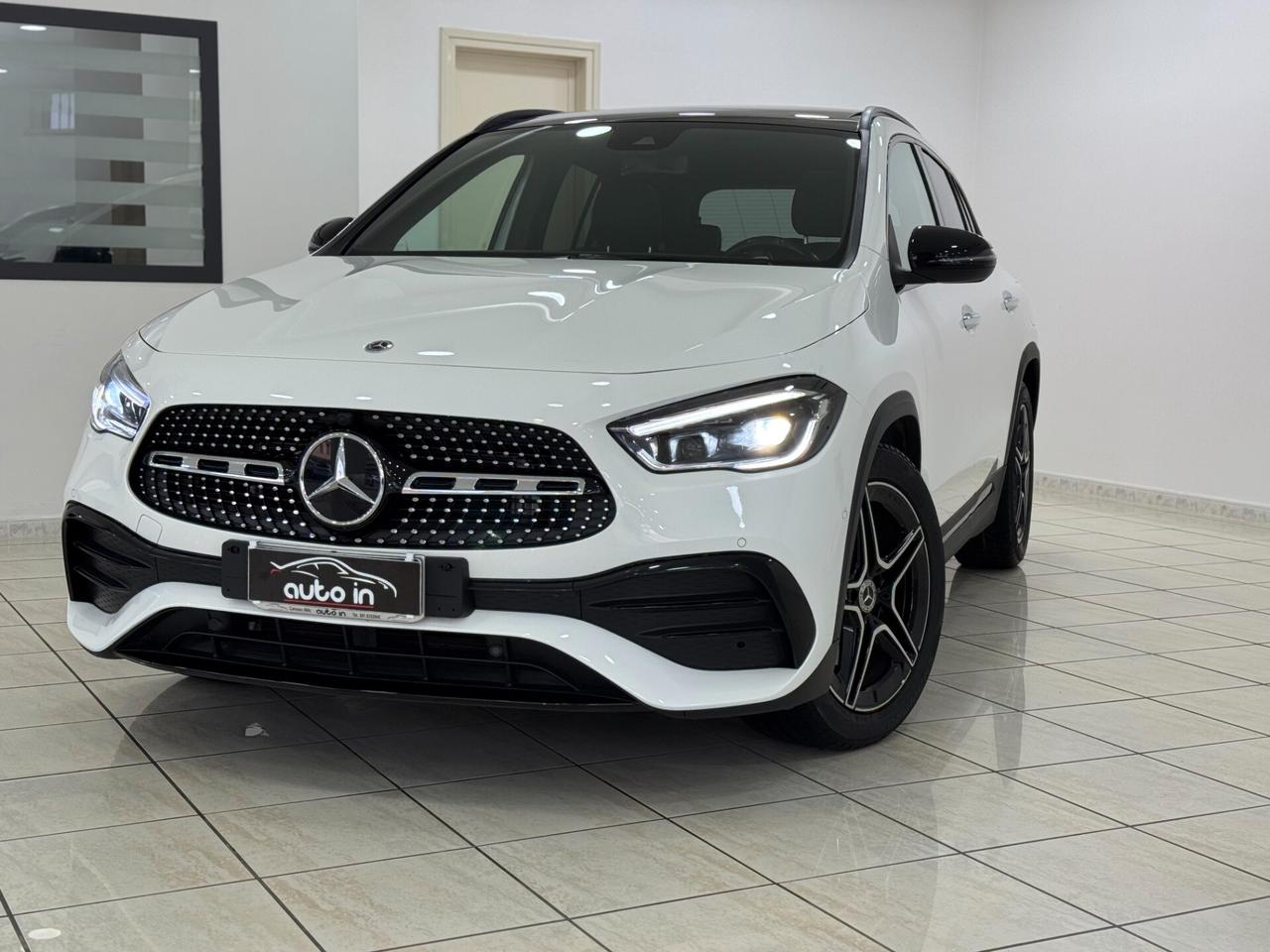 Mercedes GLA180d Automatic Premium AMG Tetto