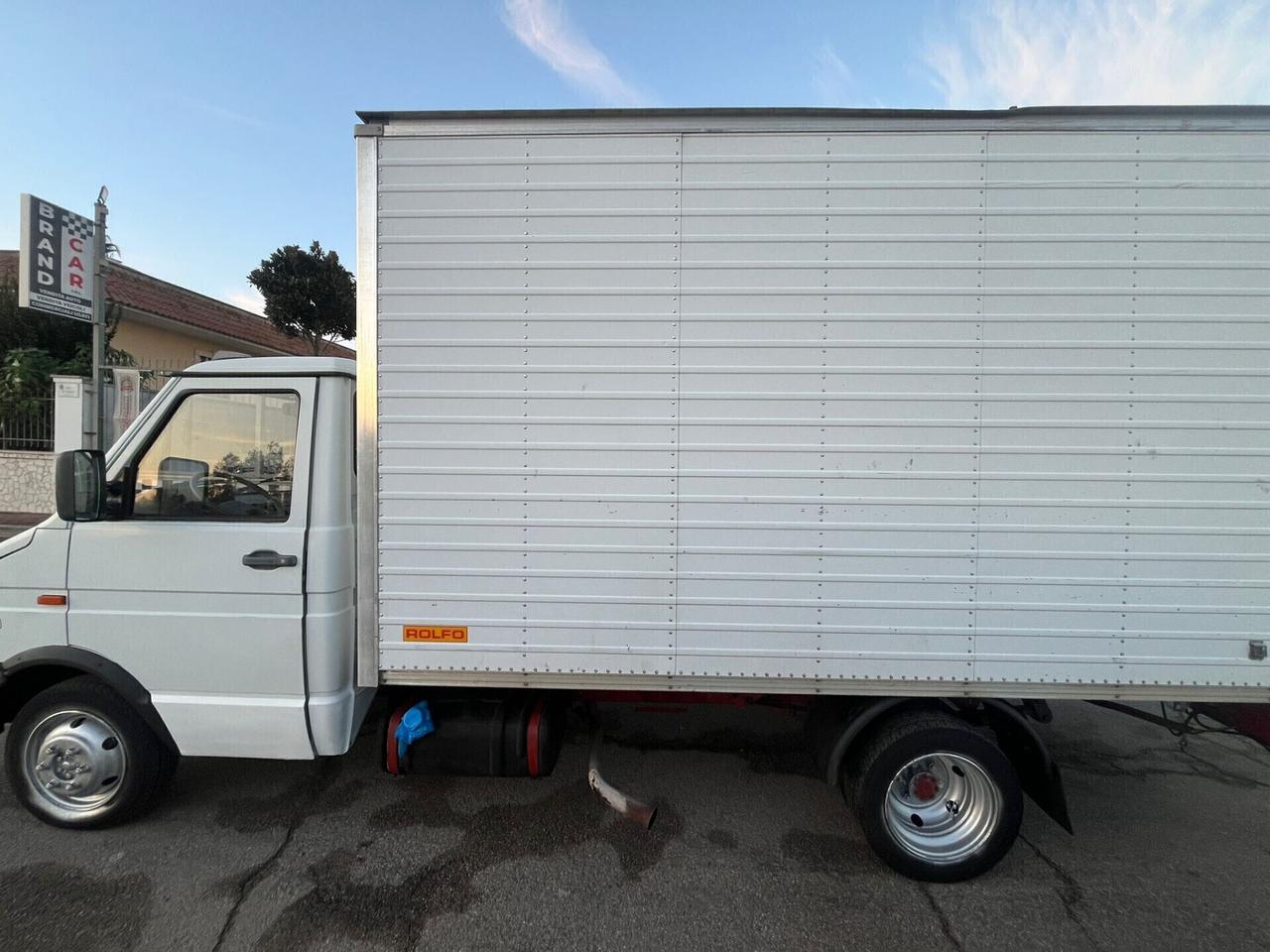 Iveco Daily 35-8 furgonatura cassa