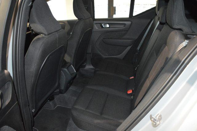 VOLVO XC40 T2 automatico Essential