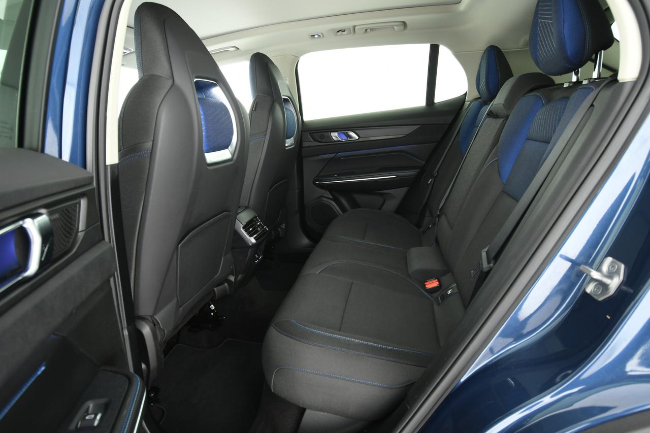 Lynk & Co 01 1.5 td phev auto TETTO PANO+CAMERA 360+ACC+APP CONNECT