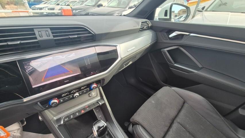 Audi Q3 SPB 40 TDI quattro S tronic line (TETTO APRIBILE) - 2020