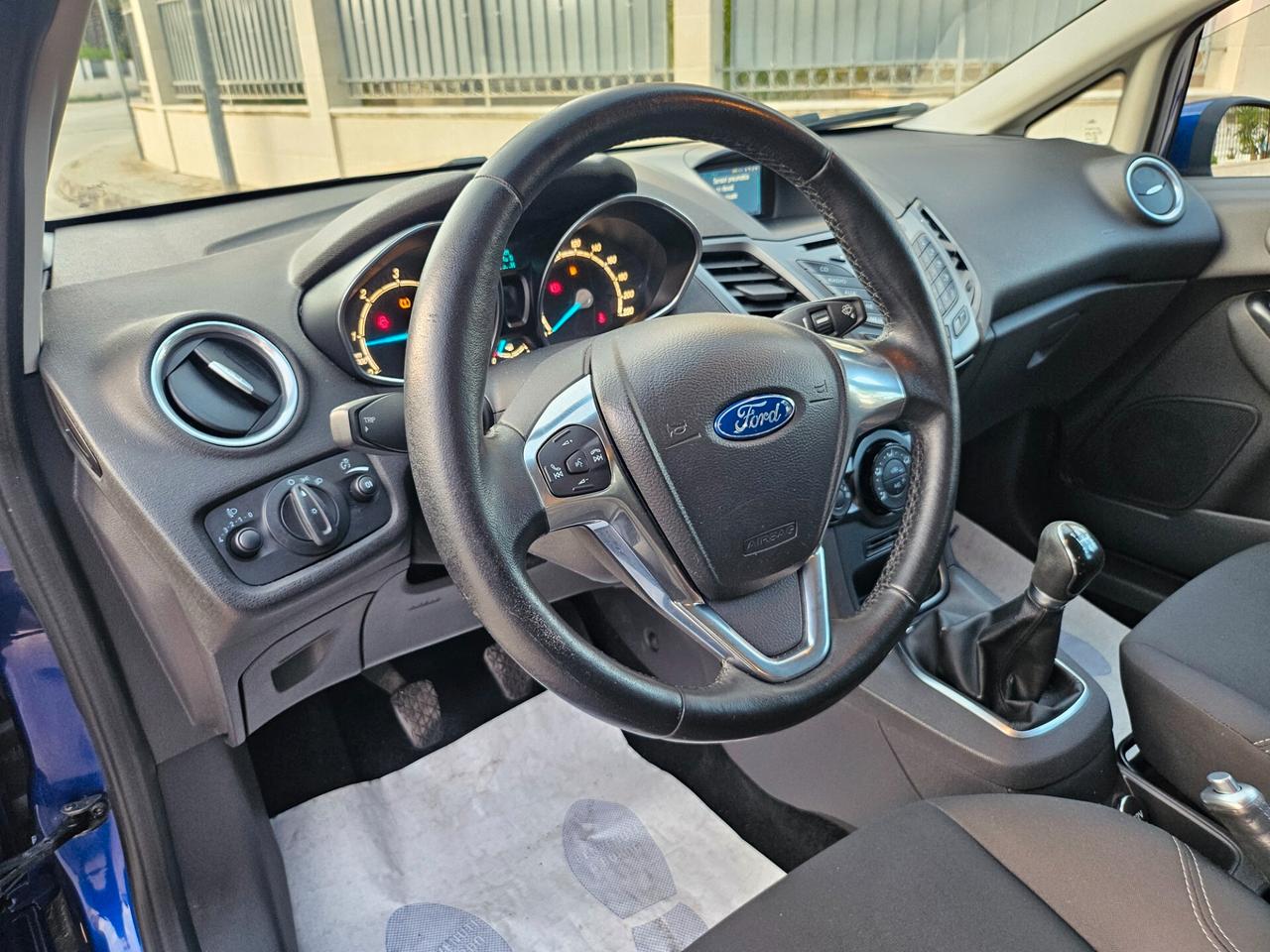 Ford Fiesta 1.5 TDCi 75CV 5 porte Business