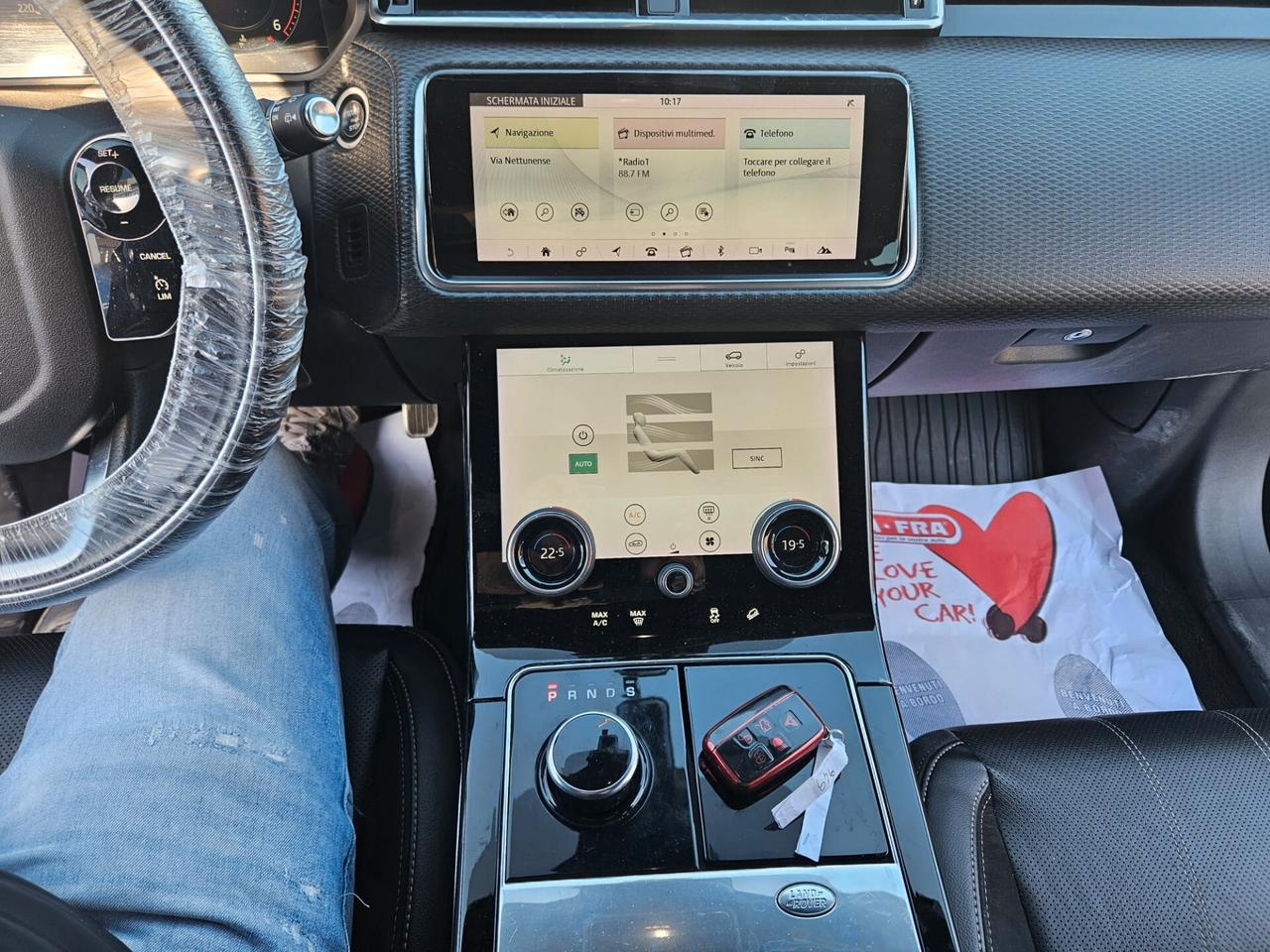 Land Rover Range Velar 2.0 TD4 180 CV R-Dynamic SE