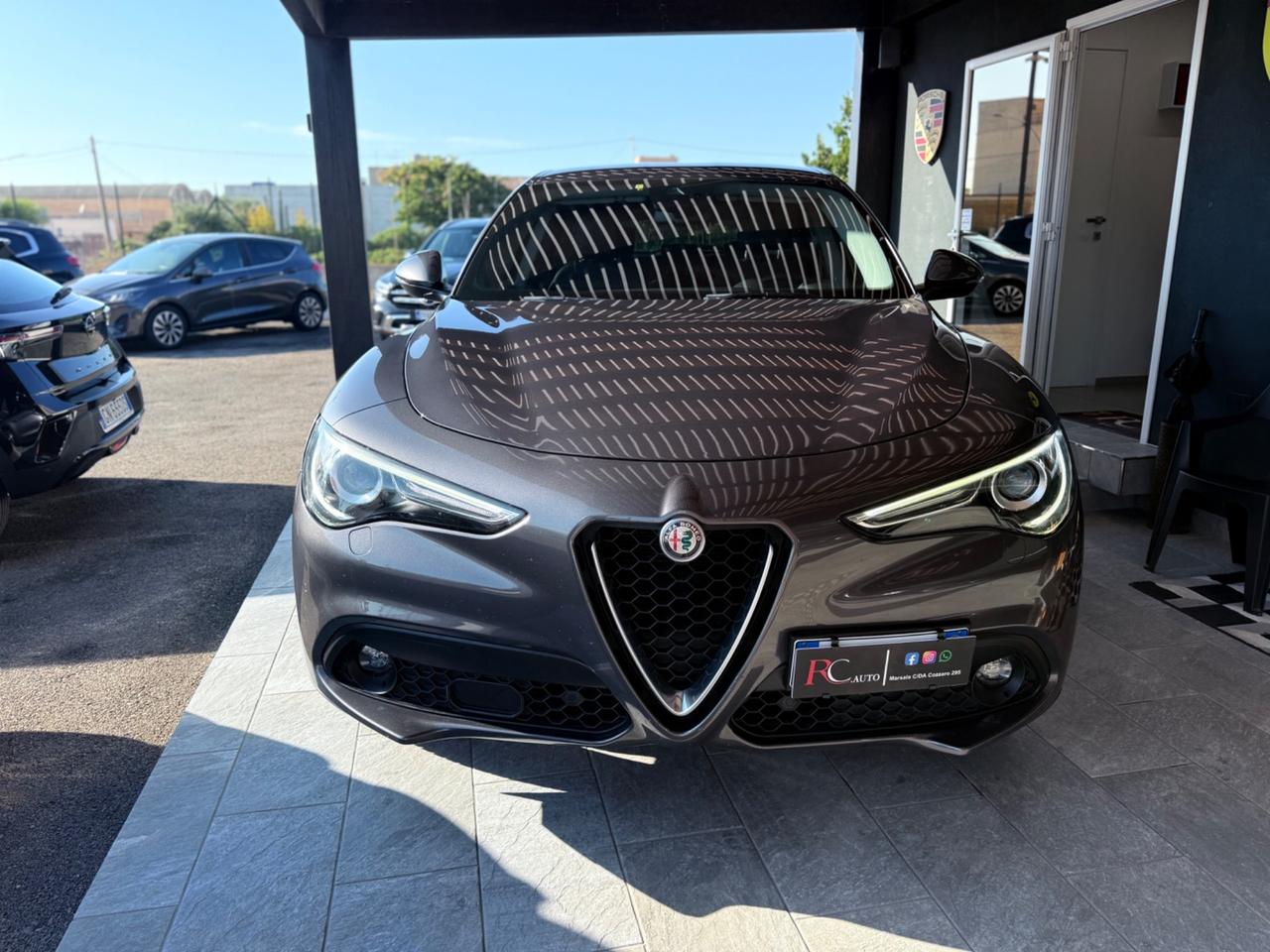Alfa Romeo Stelvio 2.2 Turbodiesel 210 CV AT8 Q4 Super