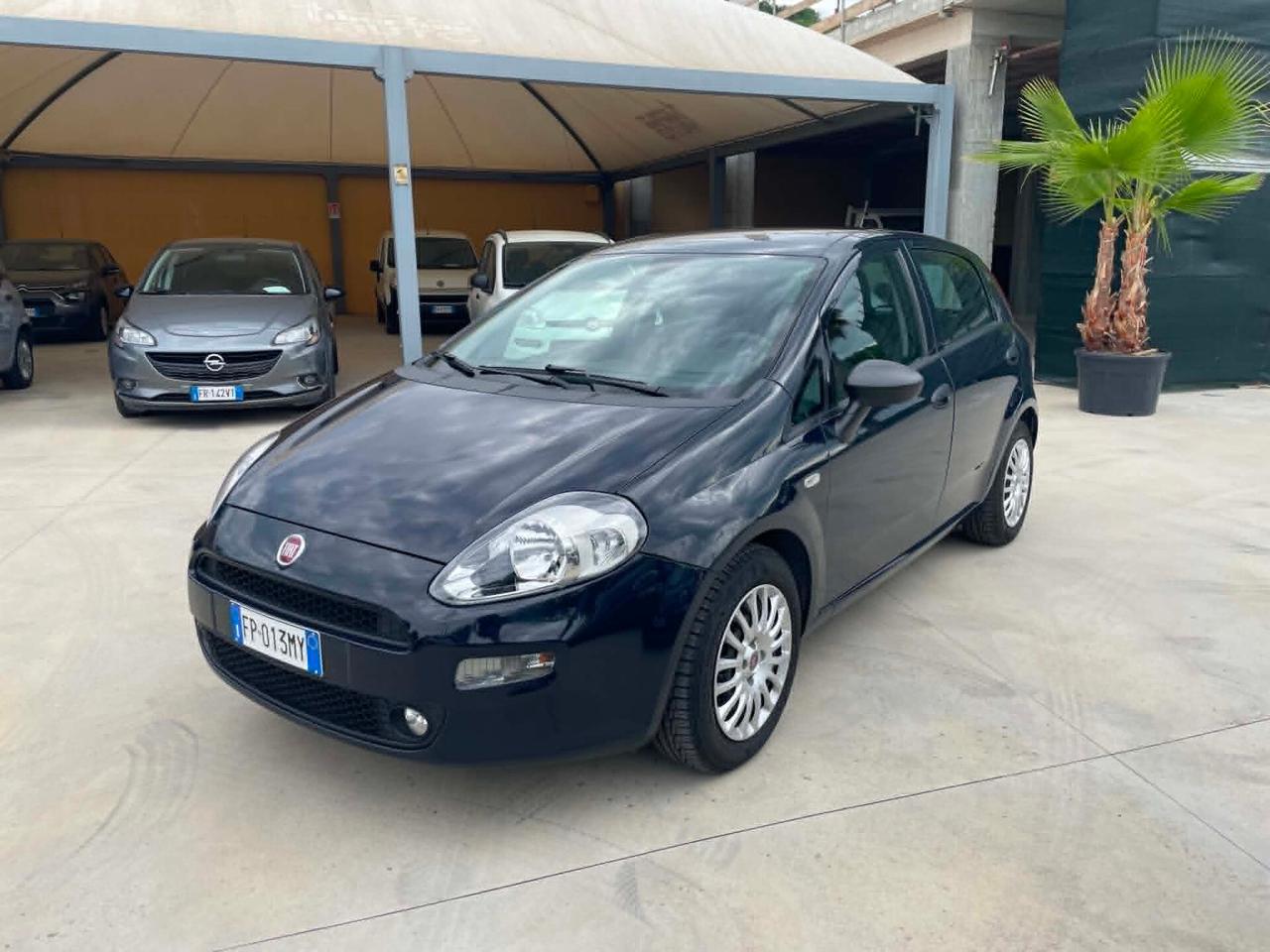 Fiat Punto 1.3 MJT II S&S 95 CV 5 porte Street
