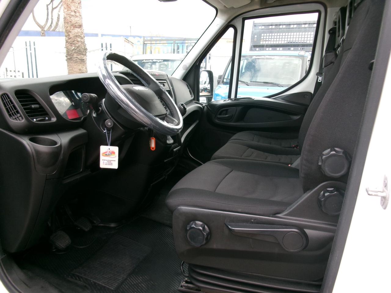 Iveco Daily 35C15 3000 150CV DOPPIA CABINA 7 POSTI RIBALTABILE
