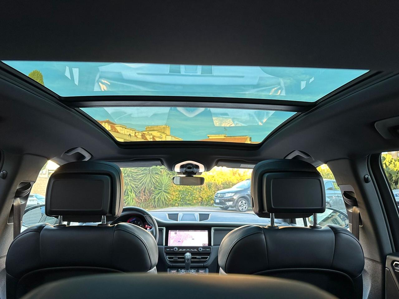 Porsche Macan 2.0 benzina 245 cv - 2021