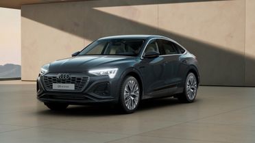 Audi Q8 e-tron SPB 55 quattro S line edition - Noleggio flotte per P.IVA