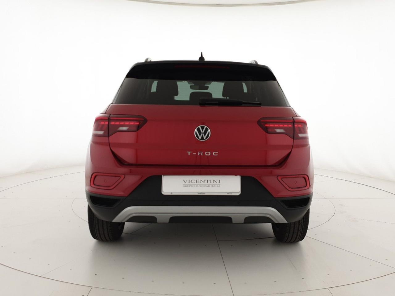 Volkswagen T-Roc 1.5 tsi sport dsg