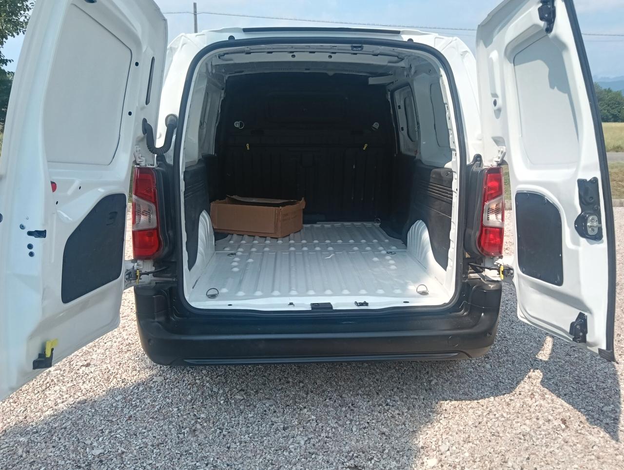 Citroen Berlingo BlueHDi 100 XL maxi