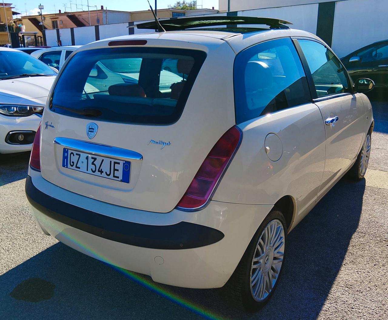 Lancia Ypsilon 1.3 Multijet 16V Platino