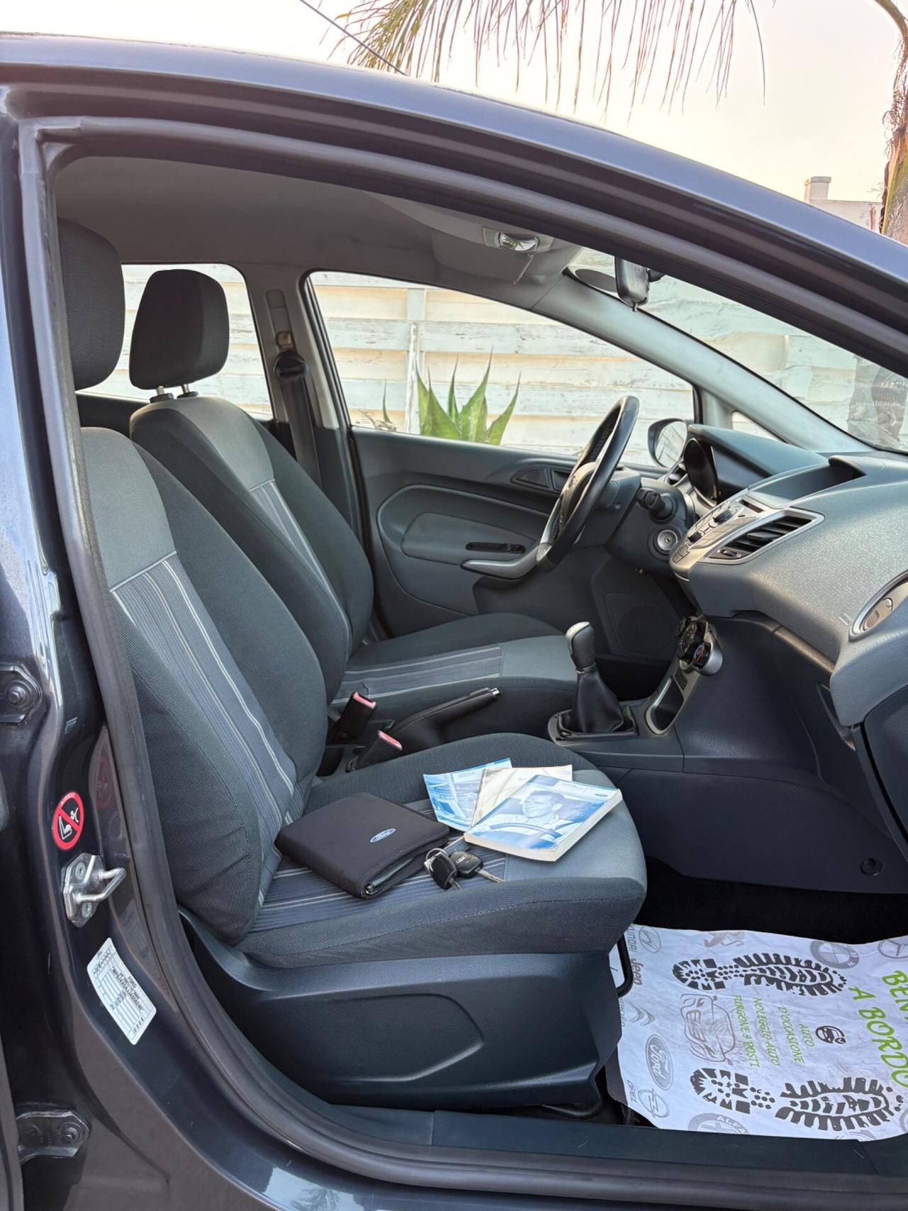 Ford Fiesta 1.2 5 porte con soli 76.000 kilometri