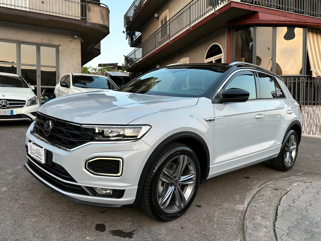 Volkswagen T-Roc 2.0 TDI SCR 150 CV DSG 4MOTION R-Line
