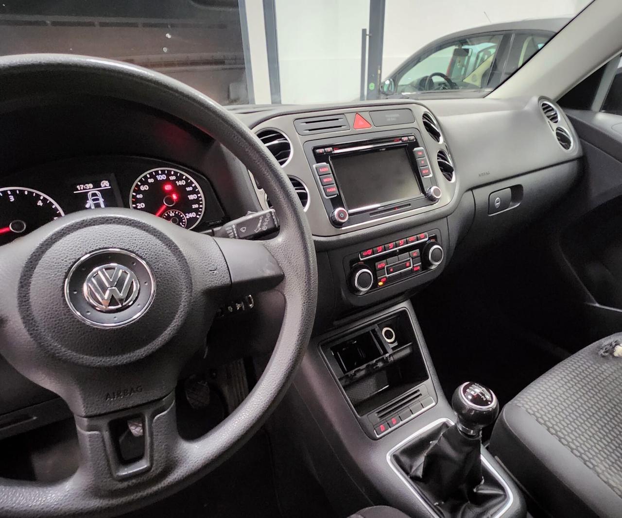 VW TIGUAN