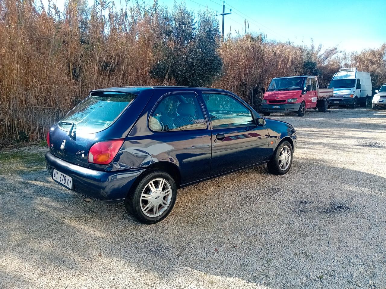 Ford Fiesta 1.2i 16V cat 3 porte Techno