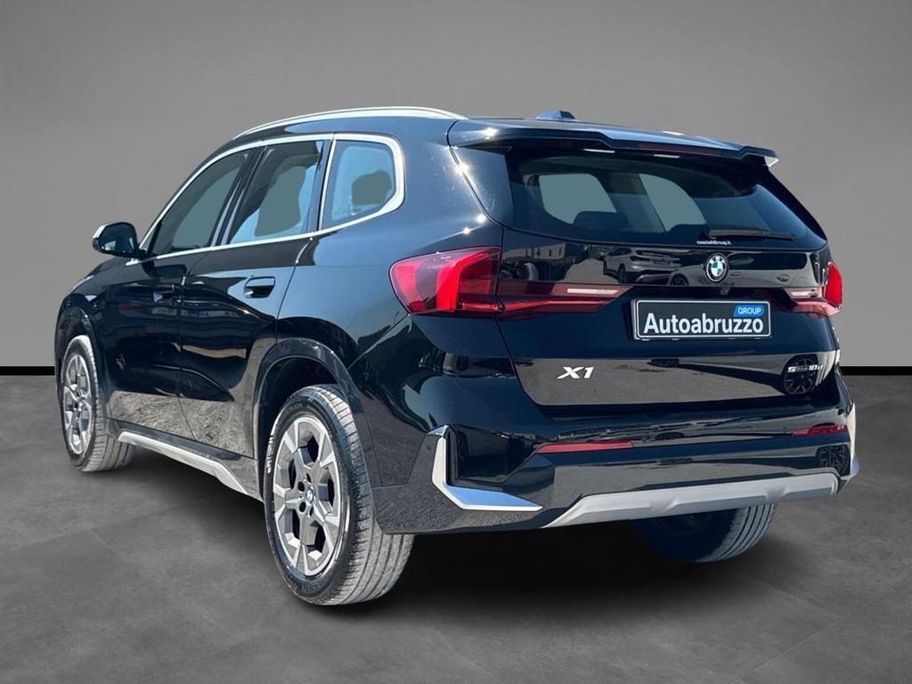 BMW X1 18 d xLine sDrive DCT