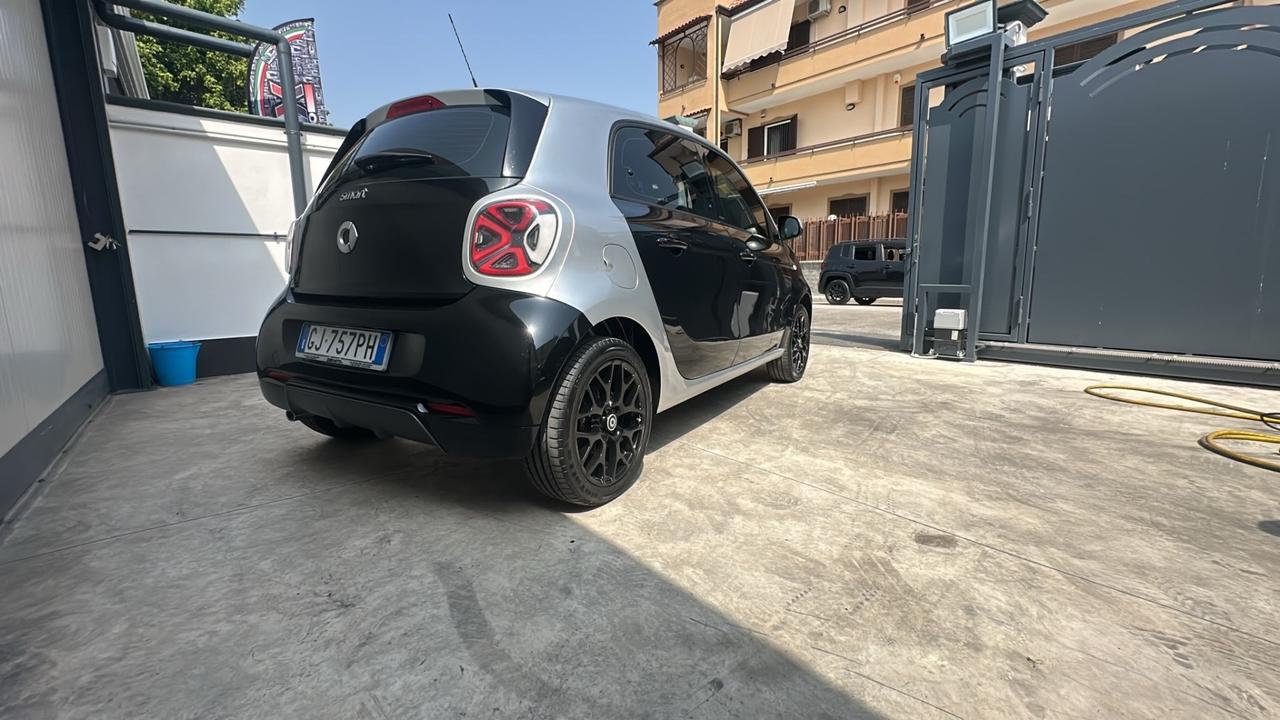 Smart ForFour 70 1.0 Youngster