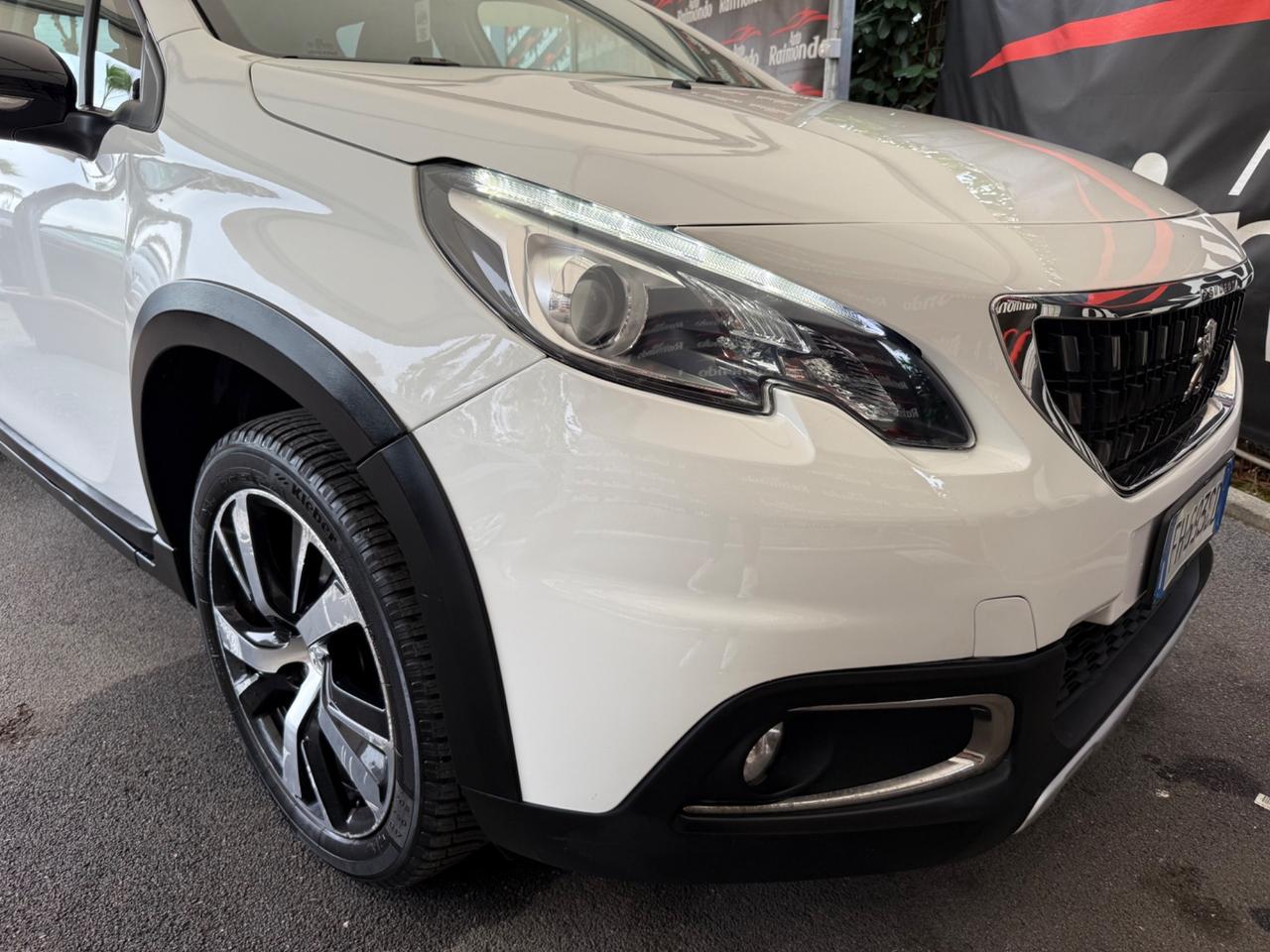 Peugeot 2008 Allure 110 Cv Automatica