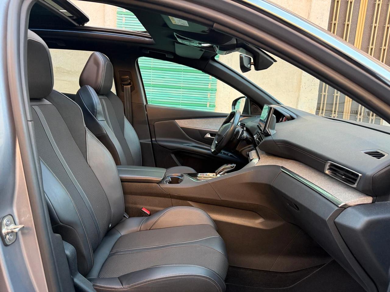 PEUGEOT 3008 GT-LINE 1.5 EAT8 130CV TETTO PELLE NAVI ANNO 2022