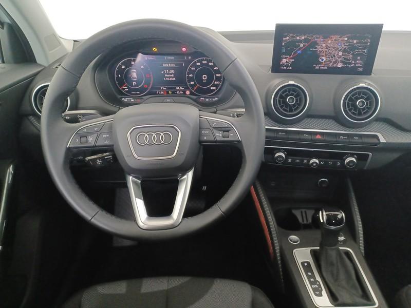 Audi Q2 35 2.0 tdi business advanced s-tronic