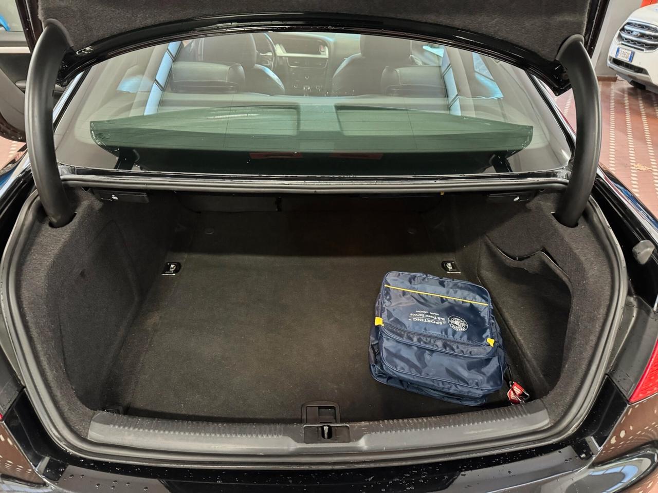 Audi A5 2.0 TFSI 180 CV Ambiente