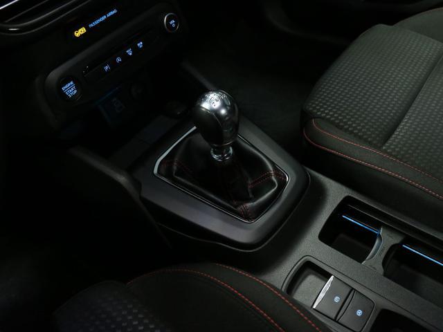 FORD Focus 1.0 EcoBoost Hybrid 125 CV SW ST-Line Design