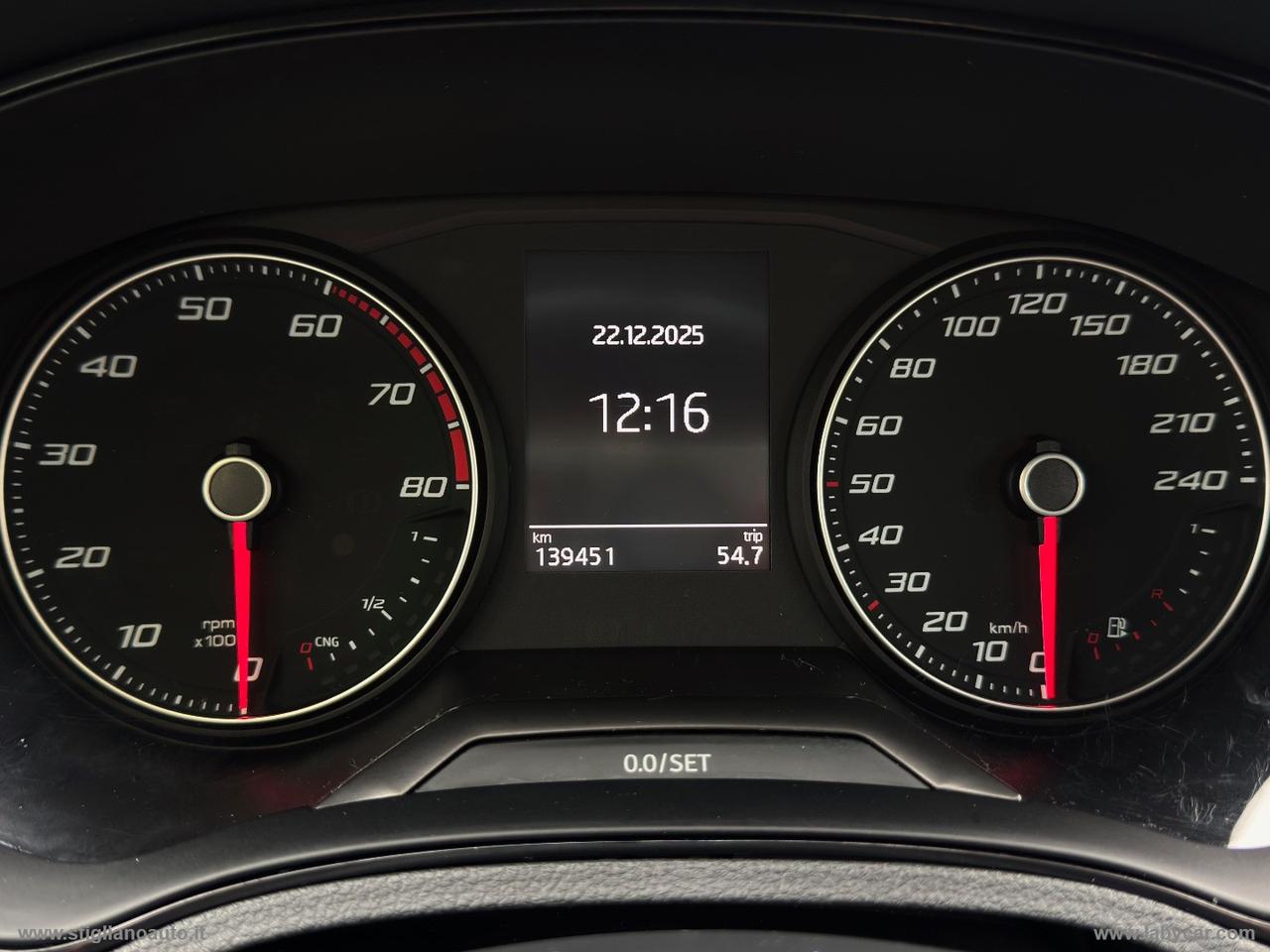 SEAT Arona 1.0 TGI Style UNICO PROPIETARIO