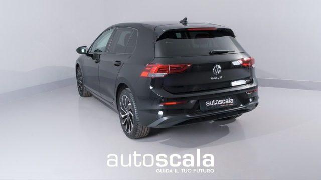 VOLKSWAGEN Golf 1.0 eTSI EVO DSG Life