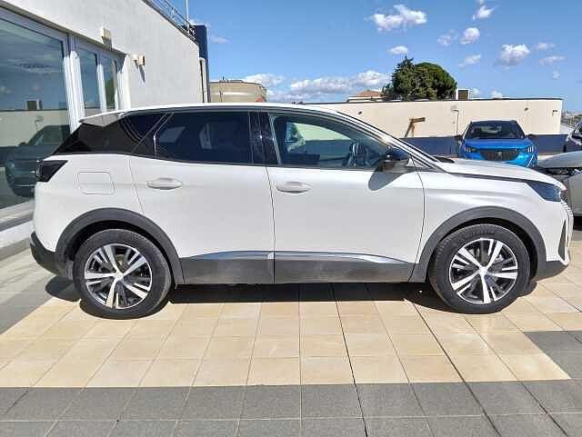 Peugeot 3008 Hybrid 180 e-EAT8 Active Pack