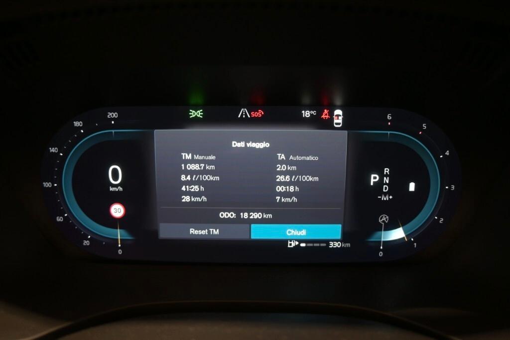 VOLVO XC60 2.0D 197CV B4 (D) AUTOMATIC CORE ( FARI LED - COCKPIT - CRUISE - CARPLAY - PDC - TELECAMERA POST. - CERCHI 18 ) KM 18000