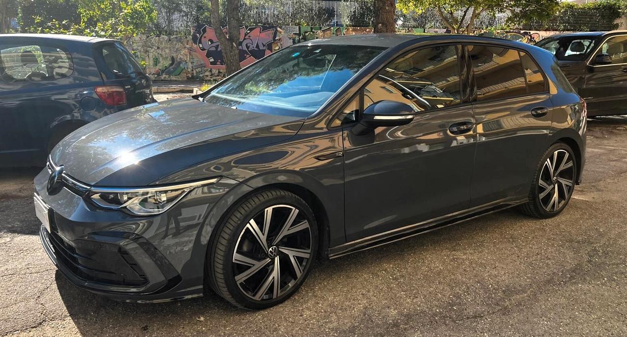 VW Golf 2.0 TDI 150 CV DSG SCR R-Line unipro uff ITA