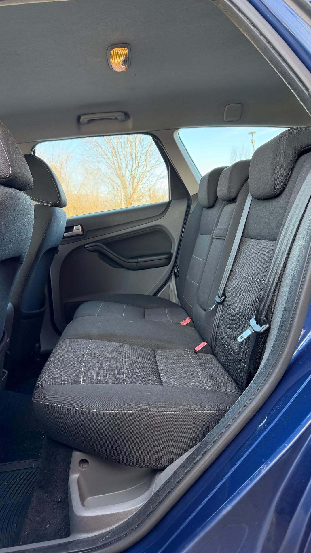 Ford Focus 1.6 TDCi (110CV) 5p. Tit. DPF