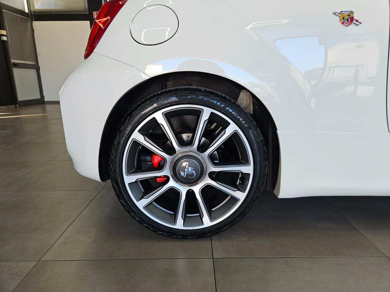 Abarth 595 C Turismo 1.4 Turbo T-Jet 165 CV