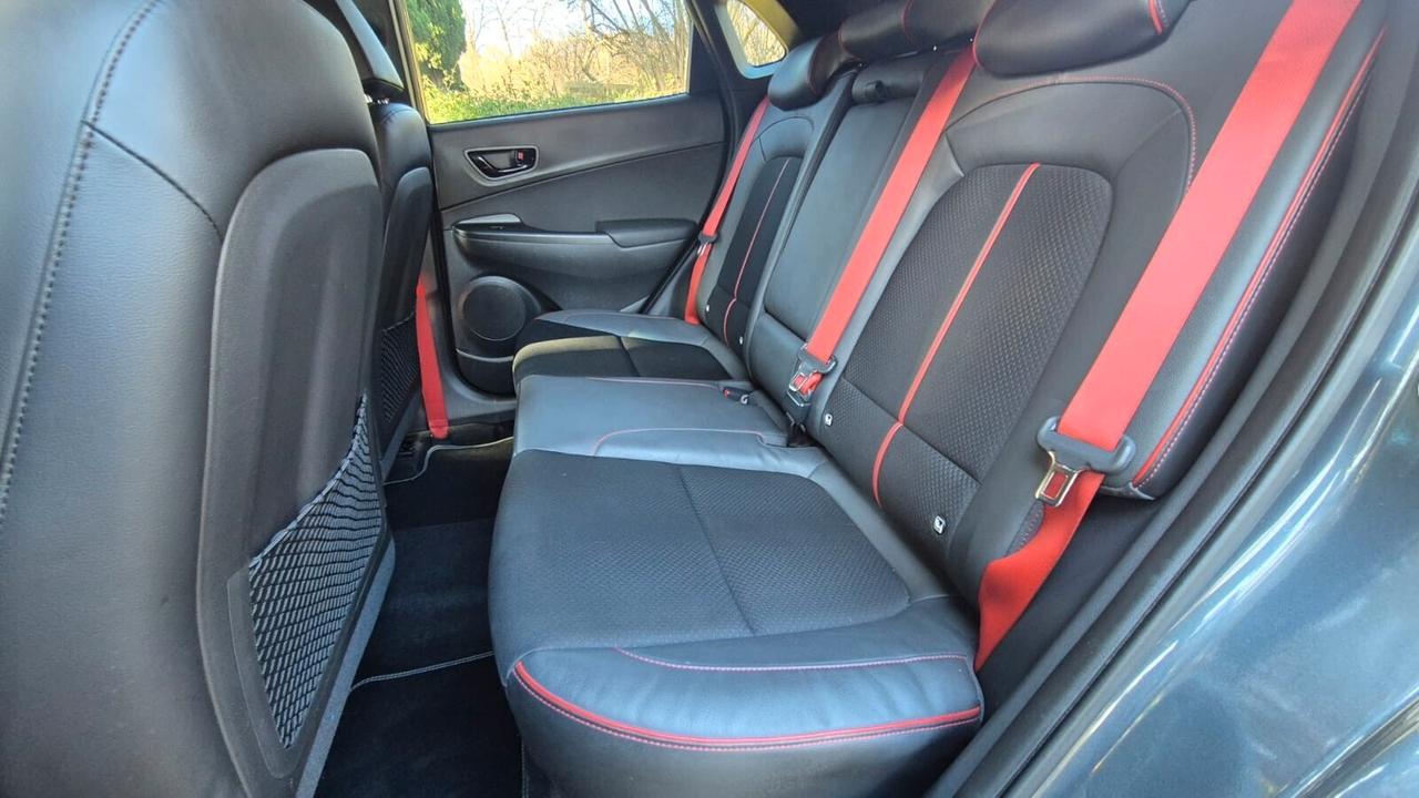 Hyundai Kona 1.6 CRDI 115 CV Style 2019 NEOP leggi testo