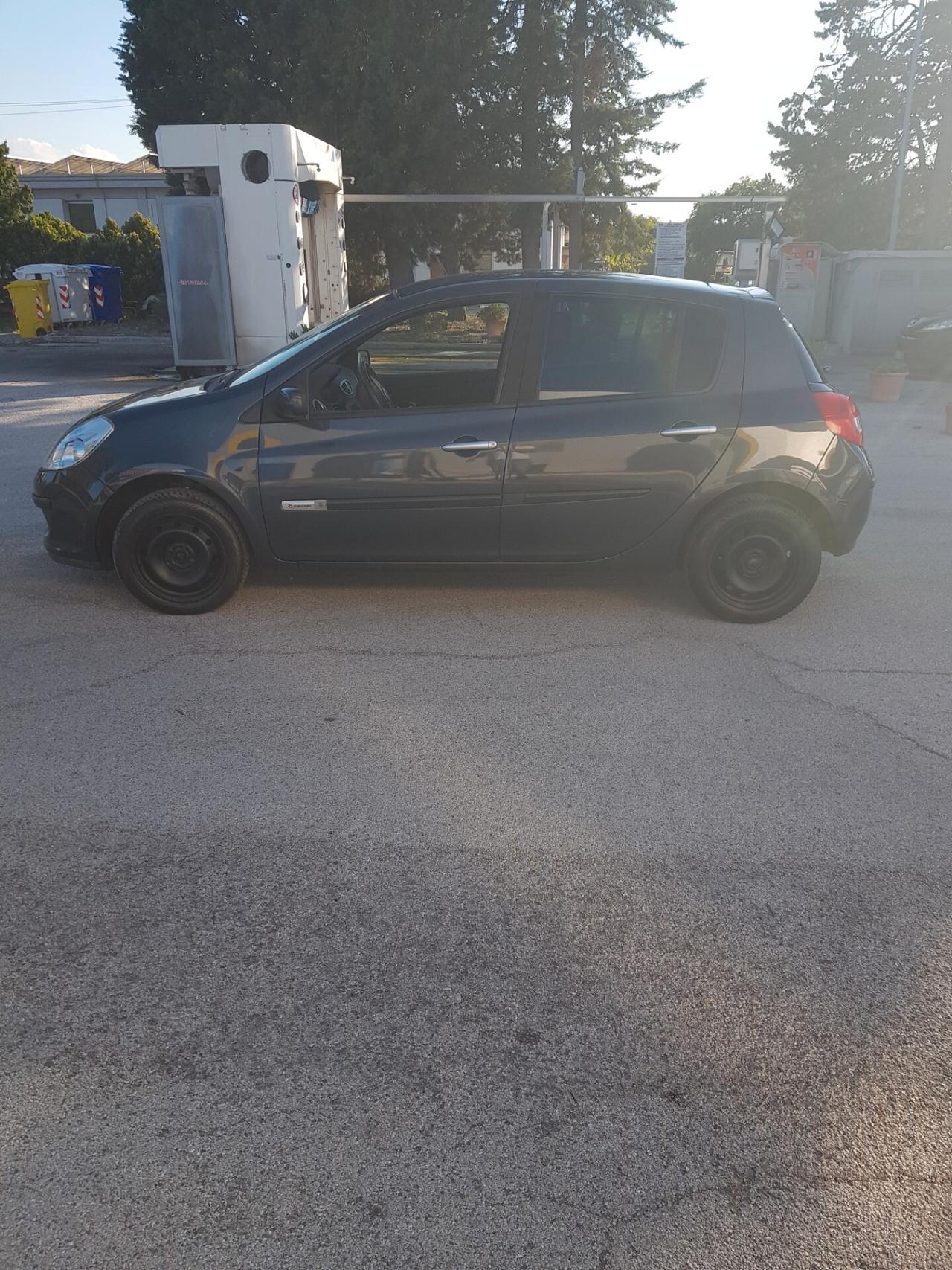 Renault Clio Storia 1.2 5 porte anno 2008