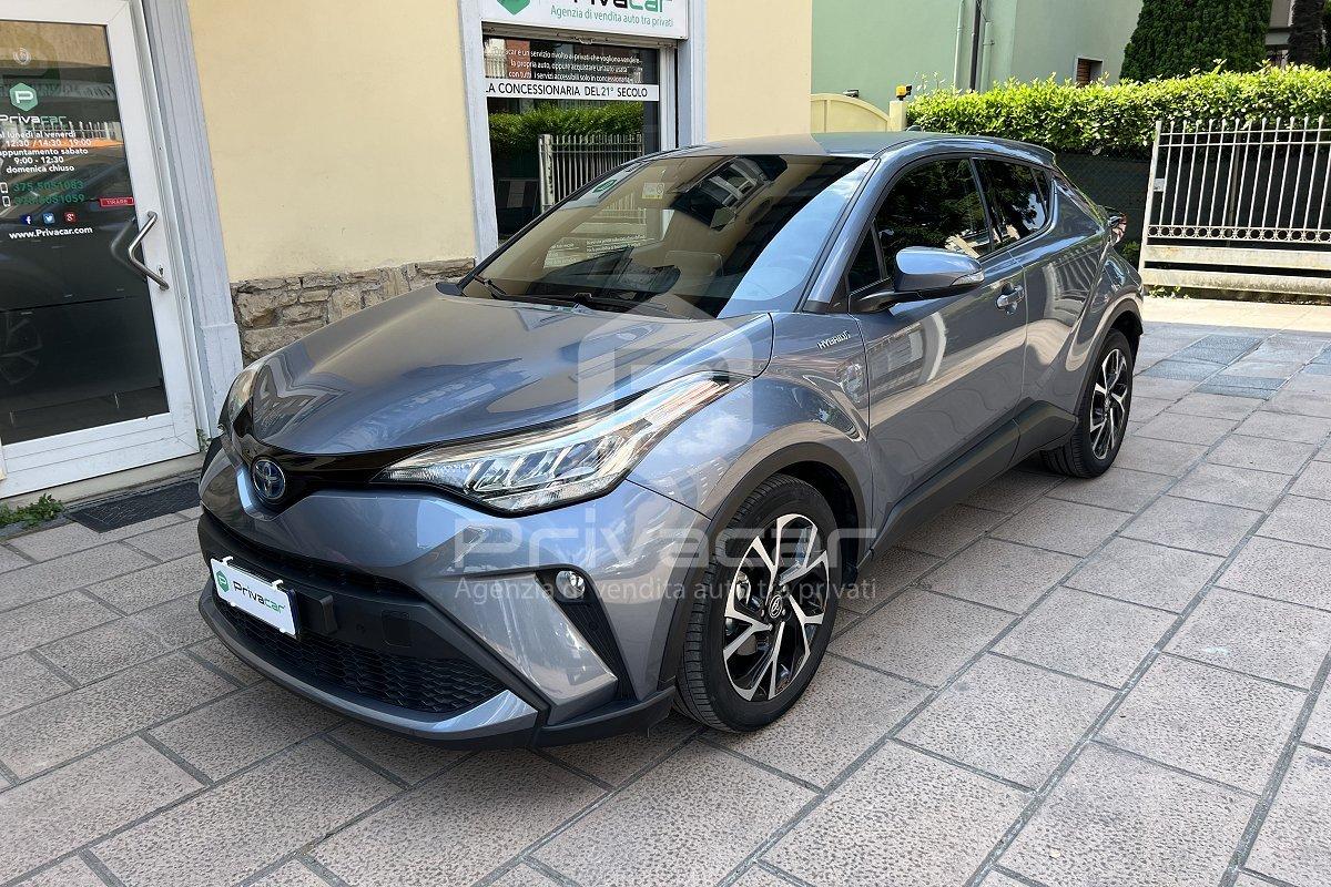 TOYOTA C-HR 1.8 Hybrid E-CVT Trend