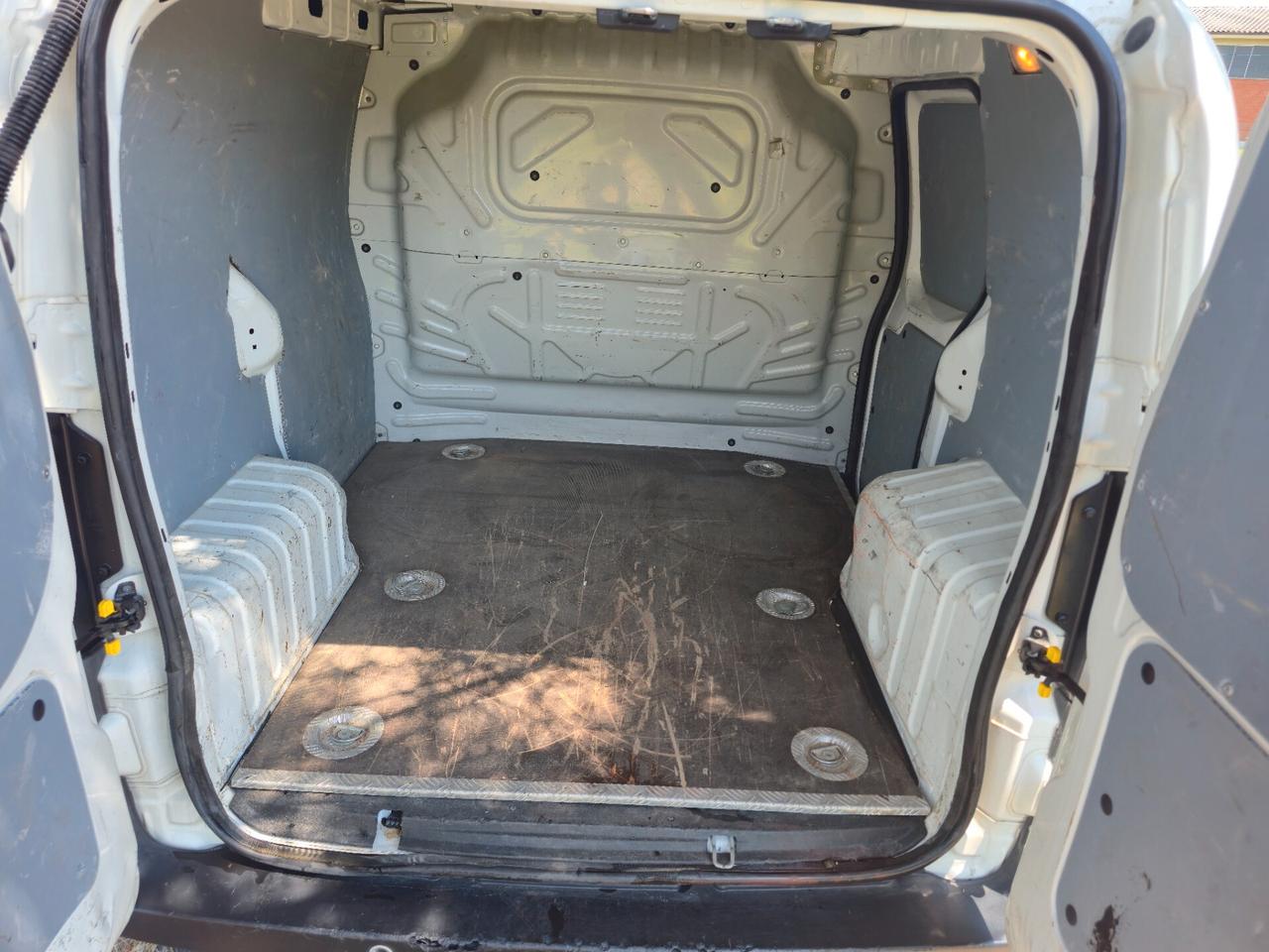 Fiat Fiorino 1.3 MJT 95CV Cargo SX