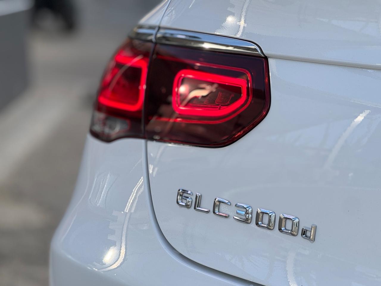 MERCEDES GLC COUPE' 300D 245 CV PREMIUM PLUS FULL IVA
