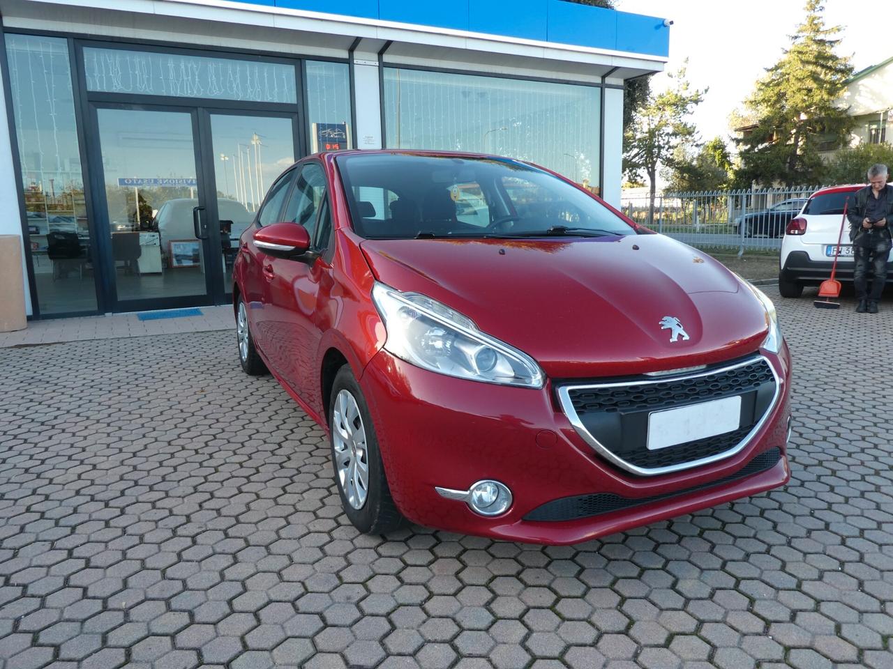 Peugeot 208 PureTech 68 5 porte Active GPL ADATTA AI NEOPATENTATI